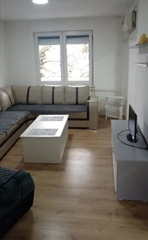 Vanzare apartament de doua camere in zona Brancoveanu - imagine 3