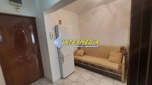 GARSONIERA mare 31 mp CETATE Bulevard mobilata utilata - imagine 3