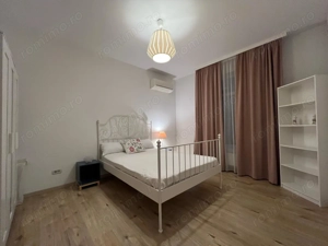 Apartament 3 camere (provenit din 4), in complex Laguna Residence - imagine 3