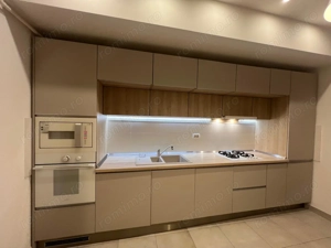 Apartament 3 camere (provenit din 4), in complex Laguna Residence - imagine 4