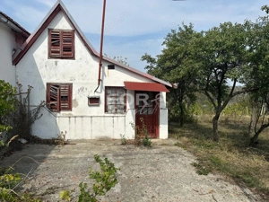 Teren intravilan de vanzare 1665 mp, front 38m, strada Piatra Craiului - imagine 2