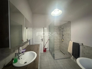 Casa spatioasa cu 482mp teren, de vanzare, central Sirul Canonicilor - imagine 10