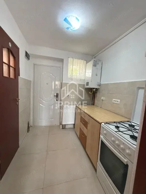 Garsonieră de vânzare | CUGIR | ETAJUL 1 . - imagine 2