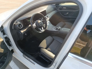 Vând Mercedes Benz E300de plug-in hybrid diesel+electric  - imagine 3