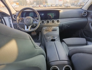 Vând Mercedes Benz E300de plug-in hybrid diesel+electric  - imagine 4