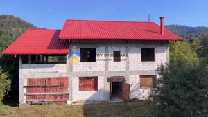 Casă + Teren de vânzare – Pângărǎcior - imagine 8