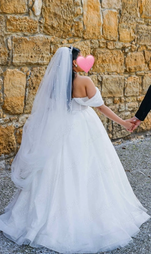 Vînd rochie de mireasă deosebită