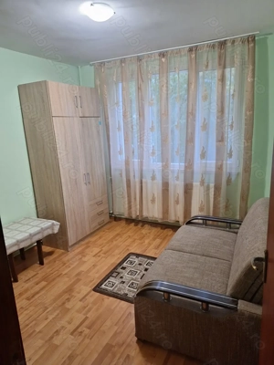 Inchiriere apartament 3 camere metrou 1 Decembrie, centrala proprie - imagine 3