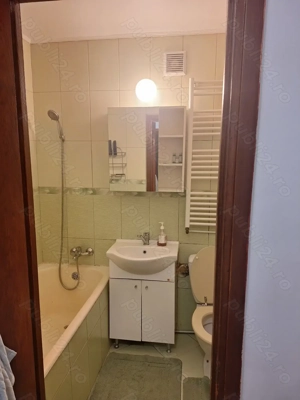 Inchiriere apartament 3 camere metrou 1 Decembrie, centrala proprie - imagine 10