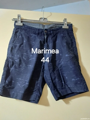 pantaloni scurți la un preț bun 50 