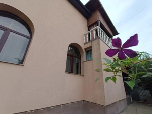  VILA DEOSEBITĂ DE VÂNZARE ÎN ARAD – ZONA CENTRALĂ - imagine 7