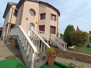  VILA DEOSEBITĂ DE VÂNZARE ÎN ARAD – ZONA CENTRALĂ - imagine 6