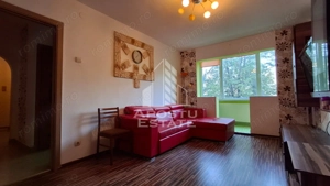 Apartament semidecomandat 3 camere, Miorita - imagine 3