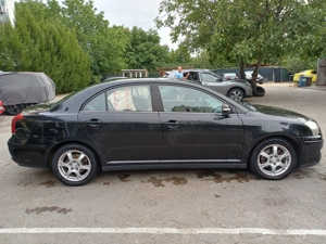 Toyota Avensis D-4D - imagine 6