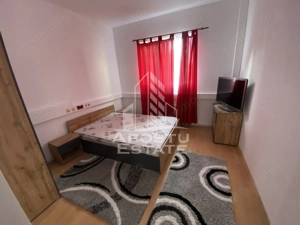 Casa cu 5 camere , zona Balcescu - imagine 3