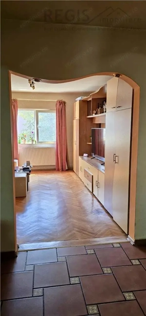 Apartament 4 camere, decomandat, zona Faget - imagine 3
