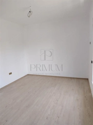 Duplex despartit prin garaj - zona excelenta - toate utilitatile - asfalt - imagine 7