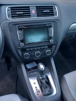 Wolkswagen  jetta highline 2.0 td - imagine 6