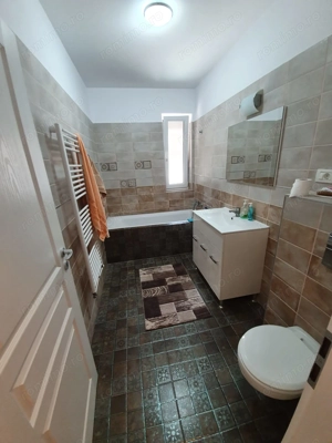 Apartament modern cu 2 camere de închiriat în Giroc, lângă hotel IQ! - imagine 7