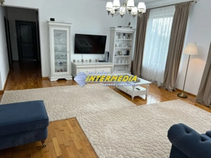 Casa noua construita pe un nivel in Cetate ultrafinisa