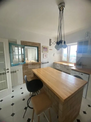 Apartament cu 4 camere, etaj intermediar, zona Catedrala - imagine 2