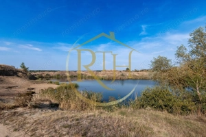 Investiție unică, 10 ha teren cu luciu de apă, ideal pentru turism și agrement! - imagine 4