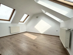 Casa spatioasa si bine compartimentata in Cantemir– locatie excelenta - imagine 13 Casa spatioasa si bine compartimentata in Cantemir– locatie excelenta - imagine 13