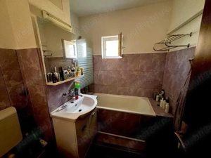Apartament cu 3 camere centrala proprie balcon pe ambele parti Lipovei - imagine 6
