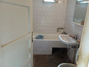 De vanzare apartament 2 camere   zona Balcescu- 540 - imagine 6