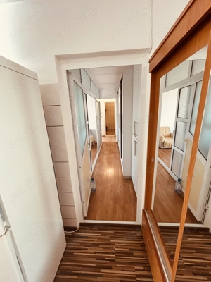 Apartament decomandat!