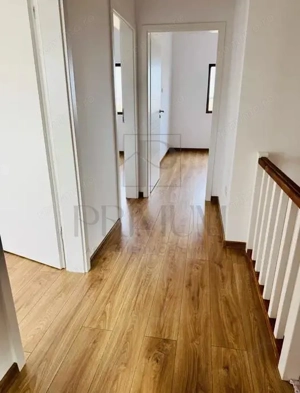 Duplex modern - toate utilitatile - personalizare interioara - imagine 4