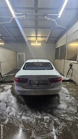 vand schimb Jaguar XE  - imagine 2