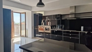 Penthouse 3 camere cu terasa 40 mp, zona semicentrala - imagine 2