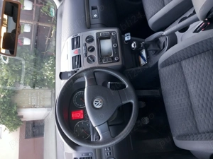 Vând Touran 2010,1.9 TDI  - imagine 3