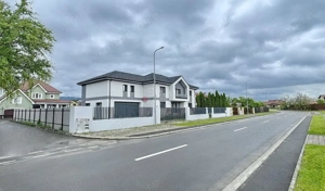 Suprafata Generoasa | Proximitate imediata fata de Cetatea Ghimbav - imagine 2 Suprafata Generoasa | Proximitate imediata fata de Cetatea Ghimbav - imagine 2