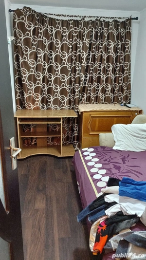 cameră de închiriat