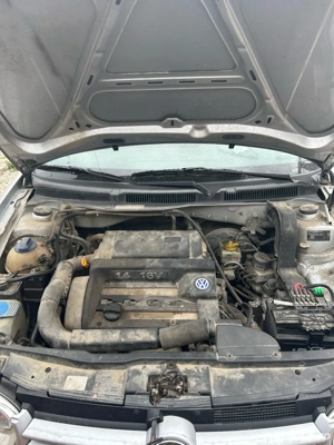 Dezmembrez golf 4 1.4 16v - imagine 2