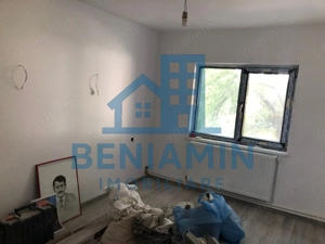 Apartament 4 camere decomandat centrala 83mp renovat etaj 1 Craiovita - imagine 4 Apartament 4 camere decomandat centrala 83mp renovat etaj 1 Craiovita - imagine 4