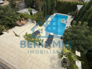 Vila ultramoderna Consul cu piscina si design impresionant - imagine 12