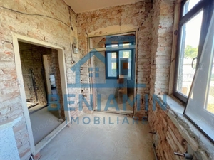 Casa La tara-Renovata partial -Teren 1000mp-Dolj -Rate -Disponibila - imagine 7