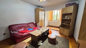 Apartament cu 3 camere, etaj intermediar,