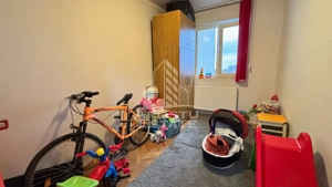 Apartament cu 3 camere, etaj intermediar, bloc anvelopat - imagine 5