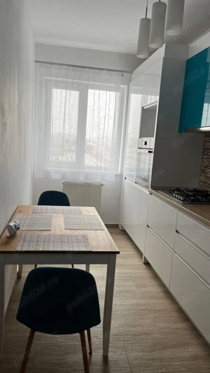 Închiriez apartament 2camere - imagine 2 Închiriez apartament 2camere - imagine 2