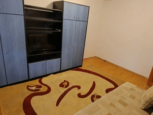 Închiriez apartament 2 camere, etaj 1, zonă centrală . - imagine 9