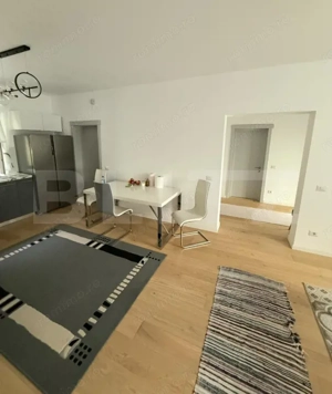 Casa individuala de inchiriat, 2 camere, zona Centru - imagine 6