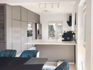 Casă ultra finisată - mobilată - piscină infinity - imagine 17