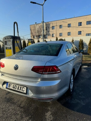 Mașina de vinzare - imagine 5