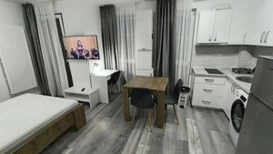 Inchiriez garsoniera aleea marasti 16a et 2 loc parcare inclus - imagine 4