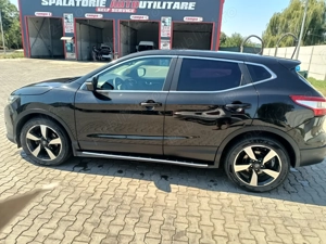Vând Nissan Qashqai j11 