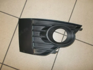 Grila proiector bara fata dreapta Seat Ibiza Cupra (6j0071620) - imagine 3